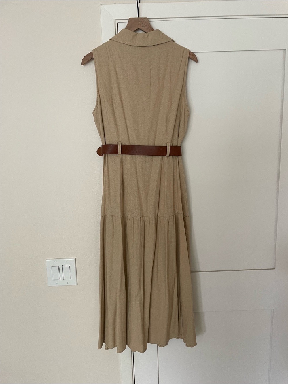 NWOT Nicole Miller Sleeveless Tan Midi Dress with Brown Belt - Picture 2 of 4